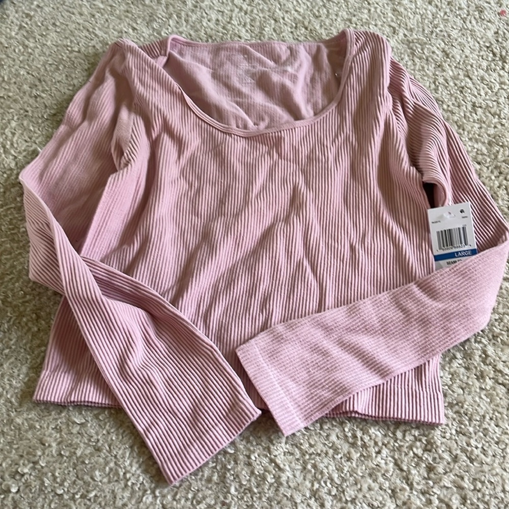 Ultra flirt, ribbed top
